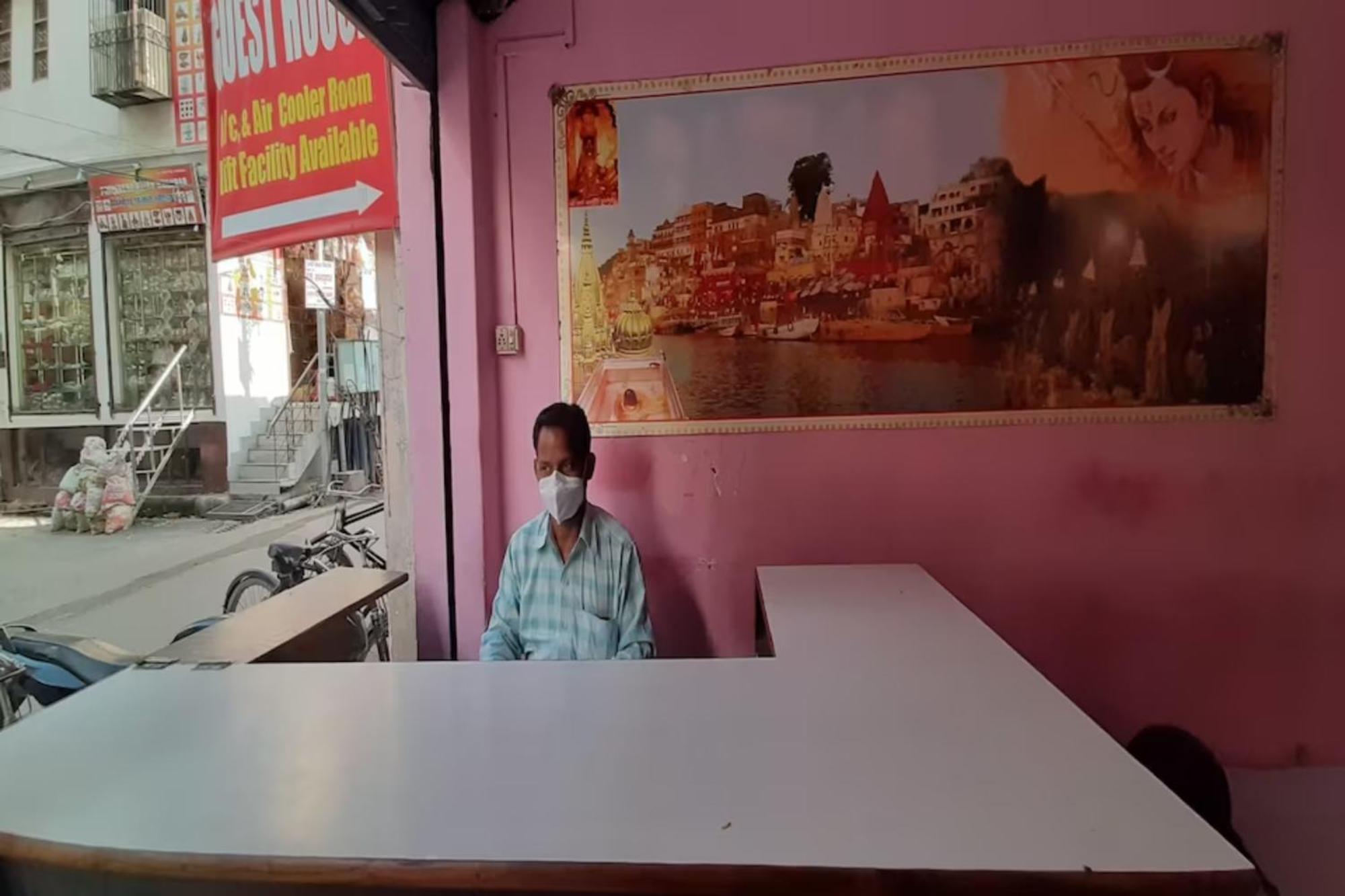 Hotel Swastik Guest House Varanasi - Perfect Location And Comfortable Room Exterior foto
